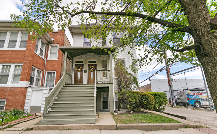 image of property at 4017 N KILBOURN AVE Chicago IL 60641-1956