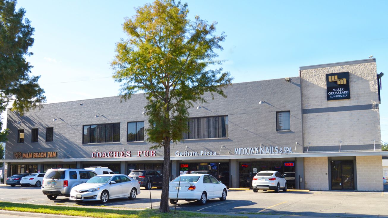 Pictures of Retail, Office property located at 2204 Louisiana St, Houston, TX 77002 for sales - image #1