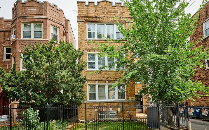image of property at 6413 N BELL AVE APT 1 Chicago IL 60645-5484