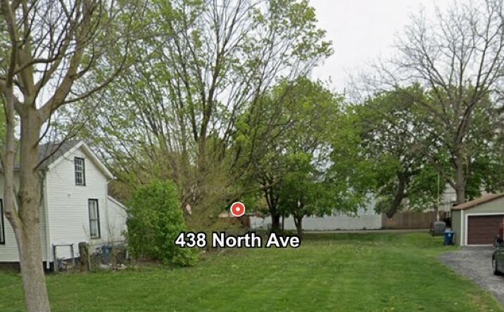 Pictures of Land property located at 438 North Avenue, Aurora, IL 60505 for sales - image #1
