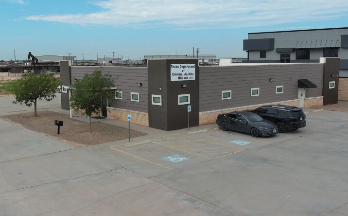 Pictures of Office property located at 3900 TX-158, Midland, TX 79706 for sales - image #1