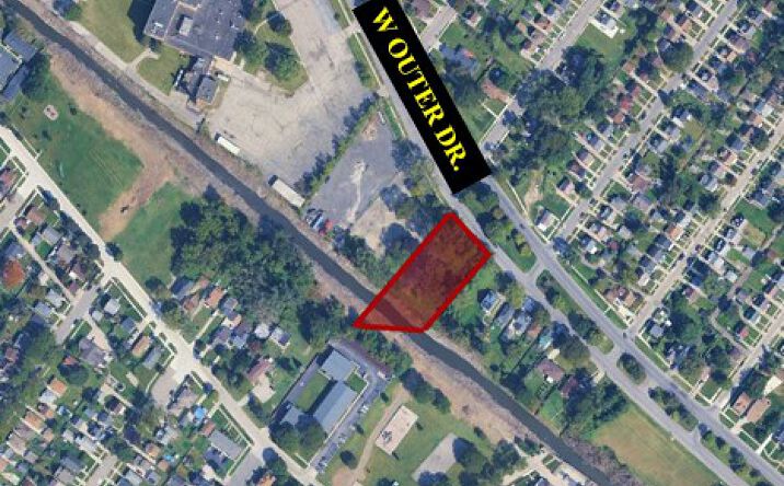 Pictures of Land property located at Outer Drive, Lincoln Park, MI 48146 for sales - image #1