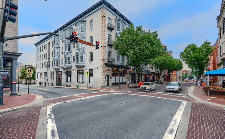 Pictures of Mixed Use property located at 55-57 S Potomac St, Hagerstown, MD 21740 for sales - image #1