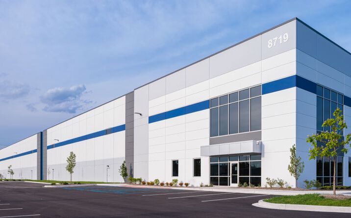 Pictures of Industrial property located at 8719 Mississippi St, Merrillville, IN 46410 for sales - image #1