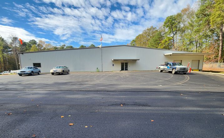 Pictures of Industrial, Special Purpose property located at 102 Industrial Dr, Raleigh, MS 39153 for sales - image #1