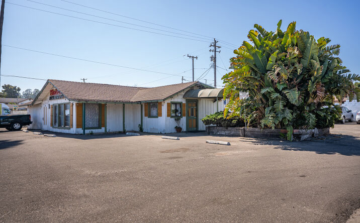 Pictures of Retail property located at 120 E Foster Rd, Orcutt, CA 93455 for sales - image #1