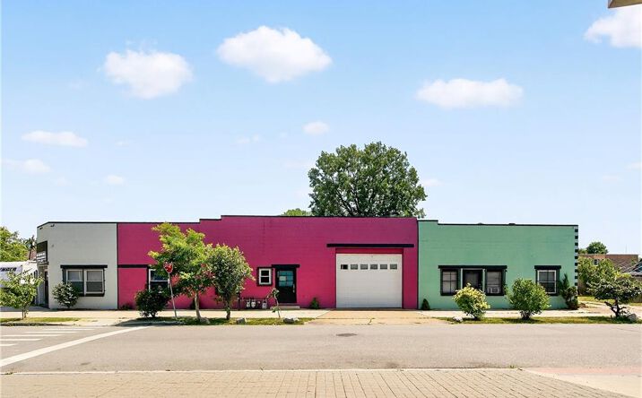 Pictures of Mixed Use, Multifamily, Office, Retail property located at 405 Rhode Island St, Buffalo, NY 14213 for sales - image #1