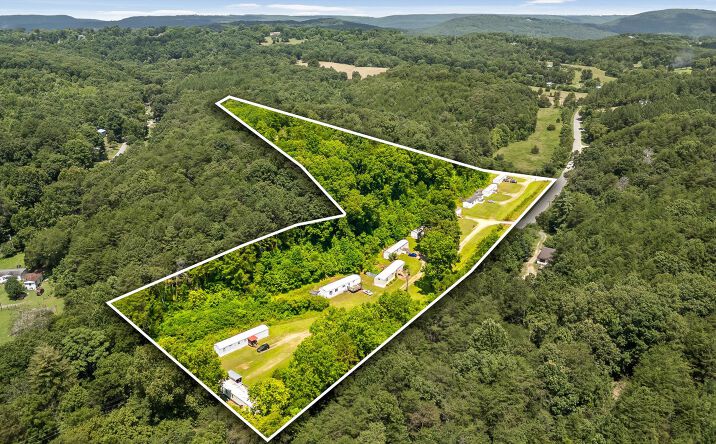 Pictures of Mobile Home Park property located at 250 Ridgeside Dr, Dayton, TN 37321 for sales - image #1
