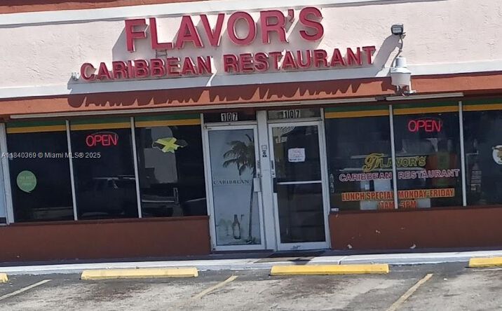 Pictures of Business for Sale, Retail property located at 107 SE 10th Street, Deerfield Beach, FL 33441 for sales - image #1
