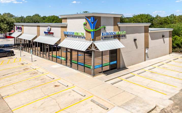 Pictures of Retail property located at 6423 Babcock Rd, San Antonio, TX 78249 for sales - image #1