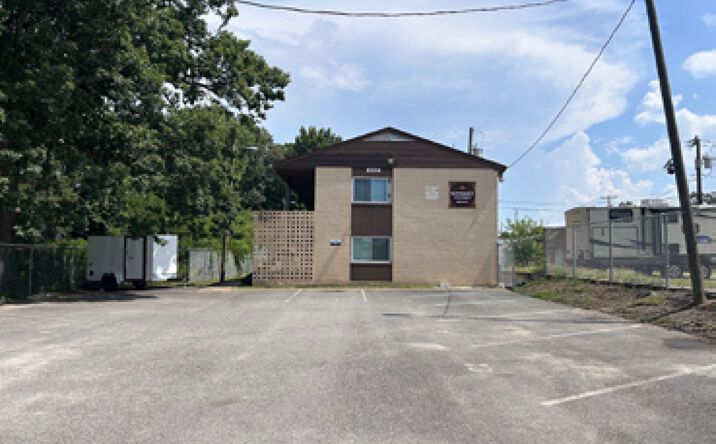 Pictures of Multifamily property located at 600 74th St, Newport News, VA 23605 for sales - image #1