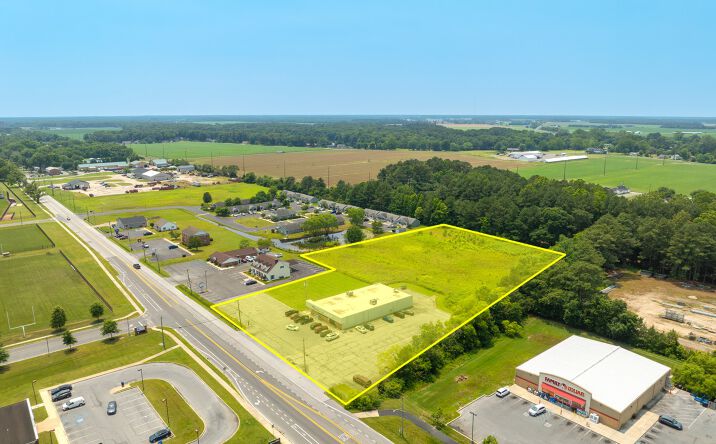 Pictures of Land, Office, Retail, Self Storage property located at 1120 S Central Avenue, Laurel, DE 19956 for sales - image #1