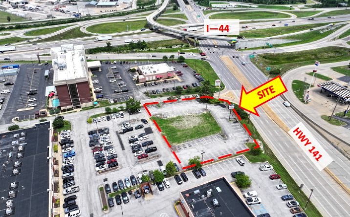 Pictures of Land, Retail property located at 942 Meramec Station Rd, Valley Park, MO 63088 for sales - image #1
