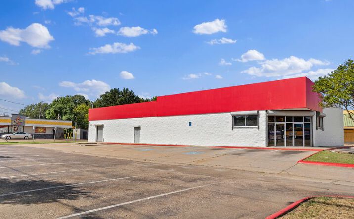 Pictures of Retail property located at 1259 Bobby Rush Blvd, Jackson, MS 39209 for sales - image #1
