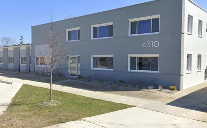 Pictures of Industrial property located at 4310 Delemere Blvd, Royal Oak, MI 48073 for sales - image #1