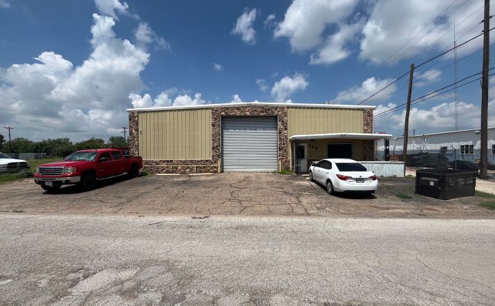 Pictures of Industrial property located at 126 Palm St, Abilene, TX 79602 for sales - image #1