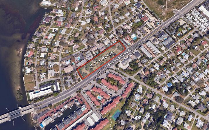 Pictures of Land property located at 1631 Stickney Point Rd, Sarasota, FL 34231 for sales - image #1