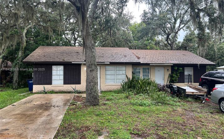 Pictures of Multifamily property located at 2019 COLMAR AVE, Sebring, FL 33870 for sales - image #1