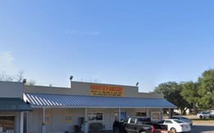 Pictures of Retail property located at 102 Wood Ave, Woodsboro, TX 78393 for sales - image #1