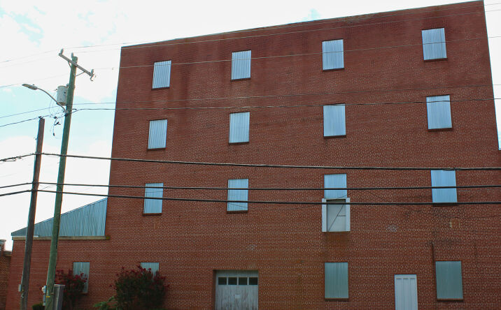 Pictures of Hospitality, Industrial, Mixed Use, Office, Special Purpose property located at 526 8th ST NE, Hickory, NC 28601 for sales - image #1