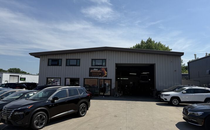 Pictures of Industrial property located at 1902 1st Ave S, Fargo, ND 58103 for sales - image #1