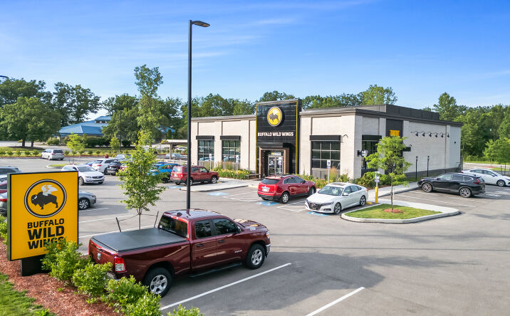 Pictures of Retail property located at 3001 State Rd, Cuyahoga Falls, OH 44223 for sales - image #1