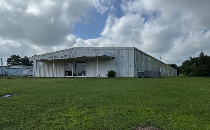 Pictures of Industrial property located at 629 Rutherford St, Mount Vernon, TX 75457 for sales - image #1