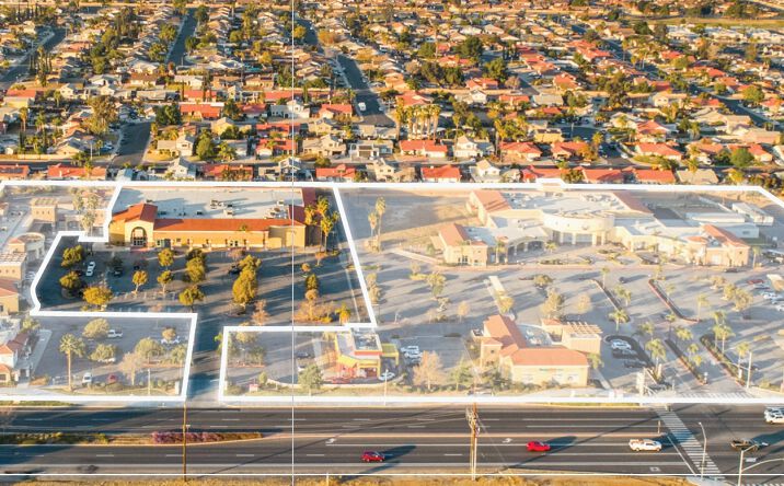 Pictures of Retail property located at 23750 Alessandro Blvd, Moreno Valley, CA 92553 for sales - image #1