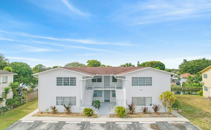 Pictures of Multifamily property located at 461 sunshine Dr, Coconut Creek, FL 33066 for sales - image #1