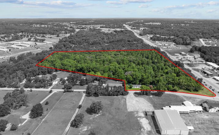 Pictures of Land property located at S Main St, Lindale, TX 75771 for sales - image #1