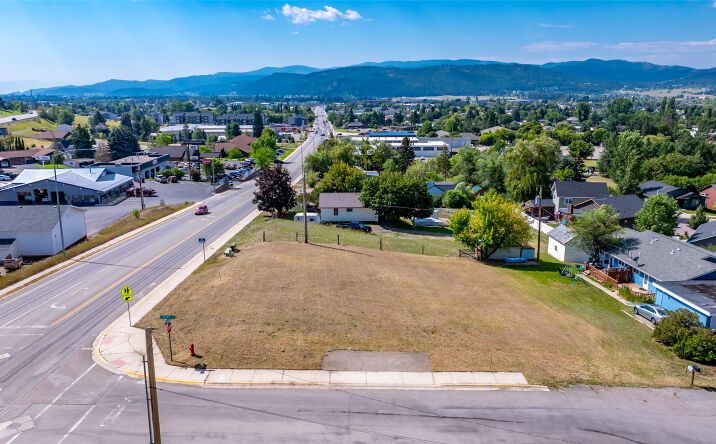 Pictures of Land property located at 2 & 4 Parkway Drive, Kalispell, MT 59901 for sales - image #1