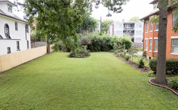 Pictures of Land, Multifamily property located at 3532 Wyandotte Street, Kansas City, MO 64111 for sales - image #1