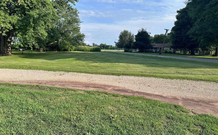 Pictures of Land property located at 25321 N TOMPKINS Road, Fiatt, IL 61433 for sales - image #1