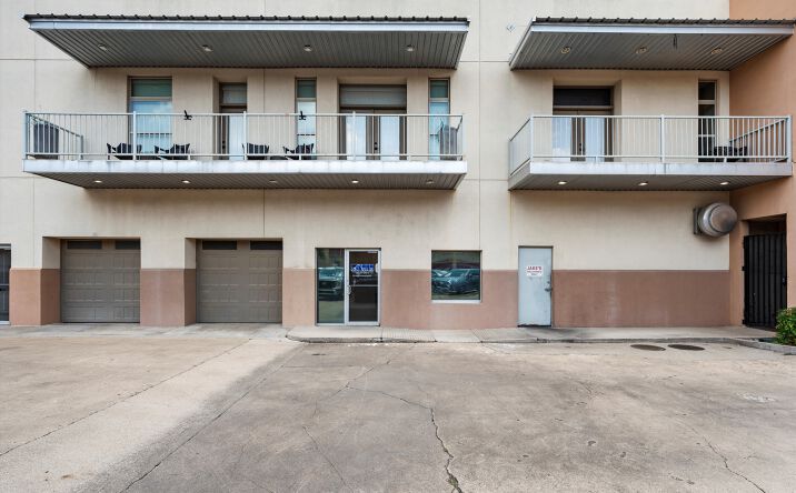 Pictures of Office property located at 613 Austin Ave, Waco, TX 76701 for sales - image #1