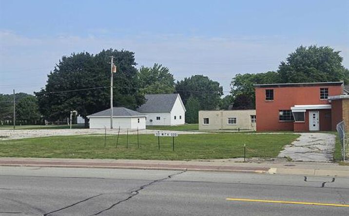 Pictures of Land property located at 9978 Saginaw St, Reese, MI 48757 for sales - image #1