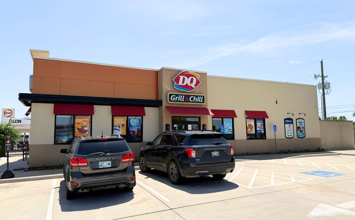 Pictures of Hospitality, Retail property located at 6310 NW Cache Rd, Lawton, OK 73505 for sales - image #1