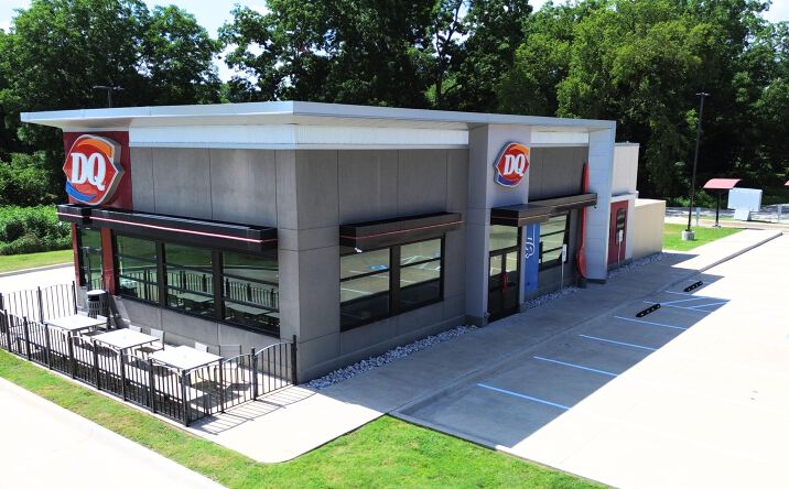 Pictures of Hospitality, Retail property located at 901 E Main St, Tishomingo, OK 73460 for sales - image #1