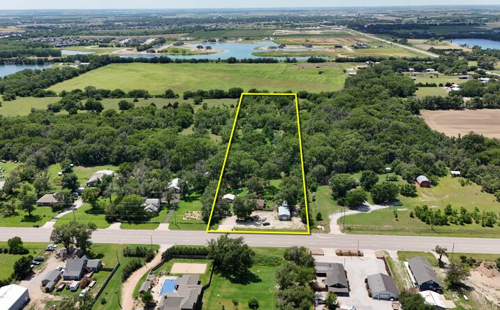 Pictures of Land property located at 5155 N Ridge Rd, Wichita, KS 67205 for sales - image #1
