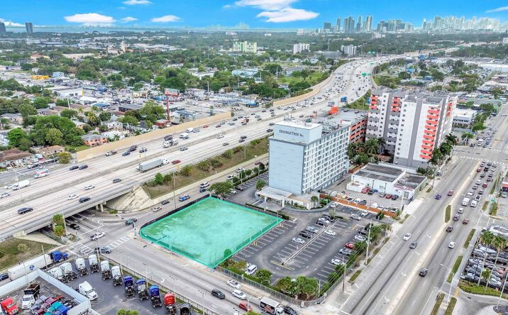 Pictures of Land property located at 8028 NW 6th ct, Miami, FL 33150 for sales - image #1