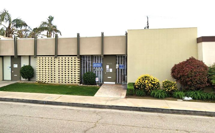 Pictures of Special Purpose property located at 2005 17th Street, Bakersfield, CA 93301 for sales - image #1