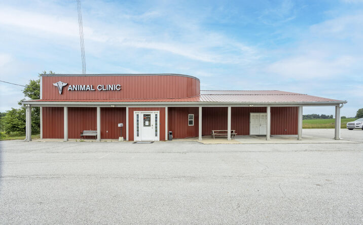 Pictures of Office, Retail property located at 5424 E Us Highway 20, Rolling Prairie, IN 46371 for sales - image #1