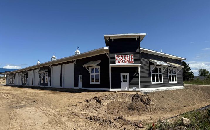 Pictures of Mixed Use property located at 6391 N Railway Commons, Williamsburg, MI 49690 for sales - image #1