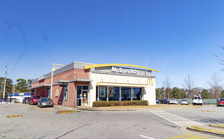 Pictures of Retail property located at 2772 Chamblee Tucker Rd, Chamblee, GA 30341 for sales - image #1