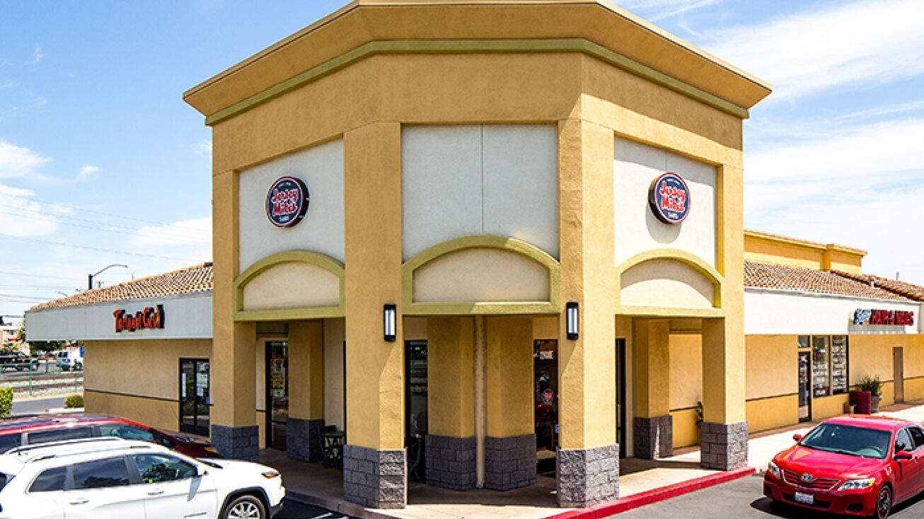 2808 Zinfandel Drive, Rancho Cordova, CA 95670