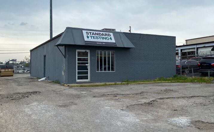 Pictures of Office, Industrial property located at 7648 E 46th Pl, Tulsa, OK 74145 for sales - image #1