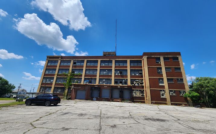 Pictures of Industrial property located at 711 Johnston Street, Akron, OH 44306 for sales - image #1