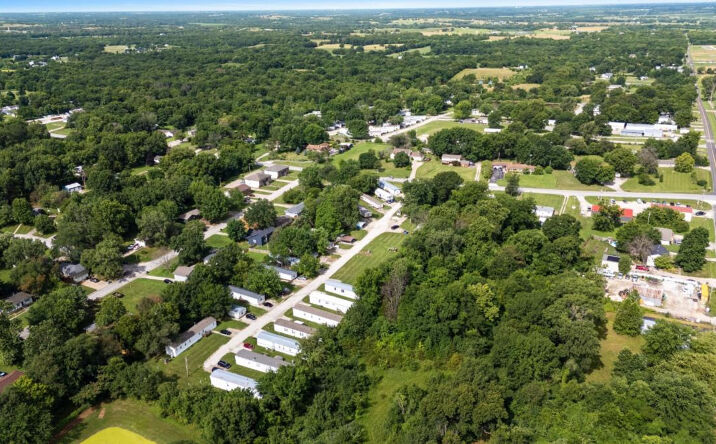 Pictures of Mobile Home Park property located at 183 SE State Rte 13, Warrensburg, MO 64093 for sales - image #1