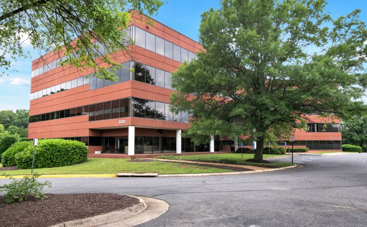 Pictures of Office property located at 3702 Pender Dr, Fairfax, VA 22030 for sales - image #1