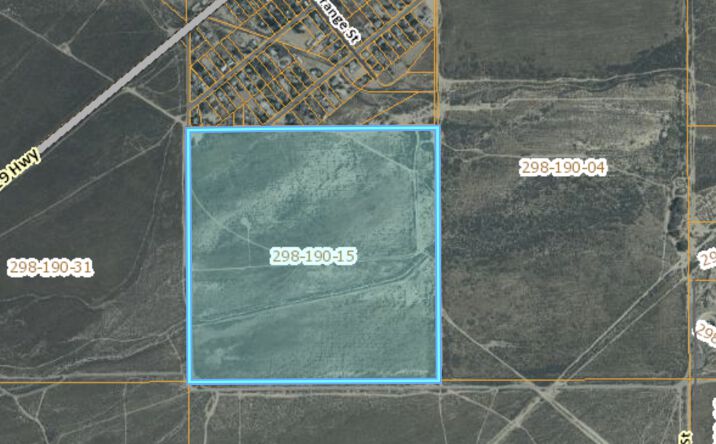 Pictures of Land property located at Cherry Ave & Acacia Street, Taft, CA 93268 for sales - image #1