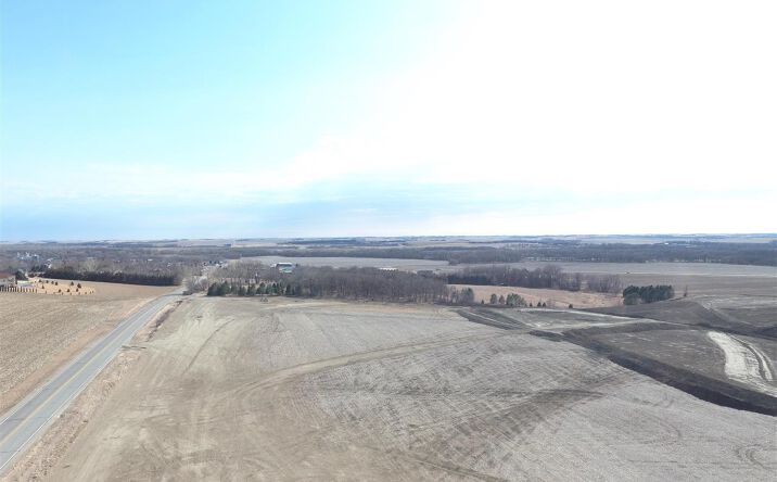 Pictures of Land property located at 1402 M Ave, Wisner, NE 68791 for sales - image #1